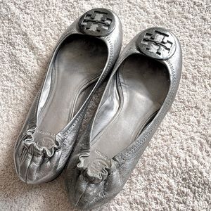 Tory Burch Reva Ballet Size 9 Silver